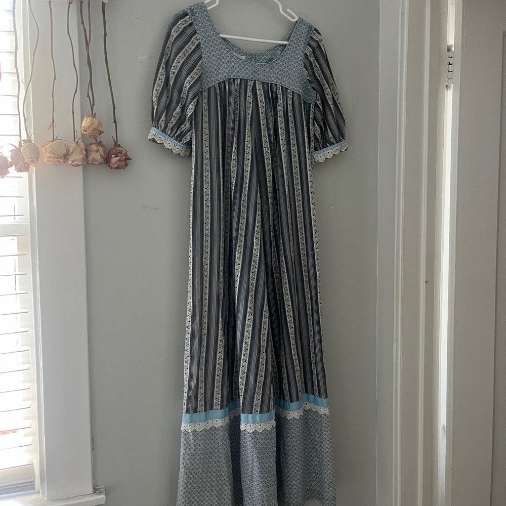 Vintage Liberty House Hilda Hawaii Prairie Maxi Dress